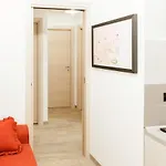 Apartment In Fiera 5 Fronte Fiera *
