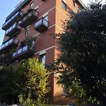 In Fiera 5 Fronte Fiera Апартаменты *