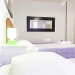 Apartment In Fiera 5 Fronte Fiera