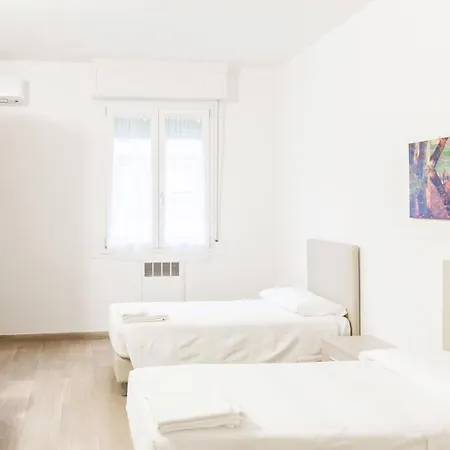 In Fiera 5 Fronte Fiera *