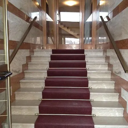 Apartment In Fiera 5 Appartmento Fronte Fiera *