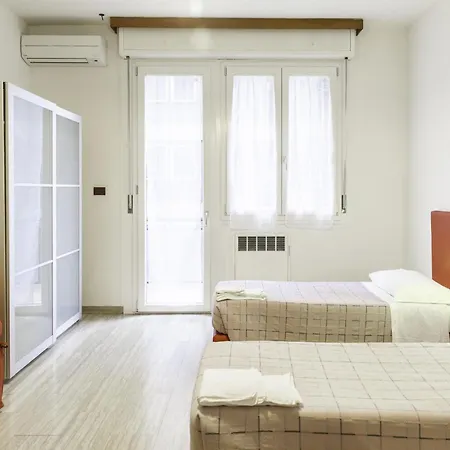 In Fiera 5 Fronte Fiera *