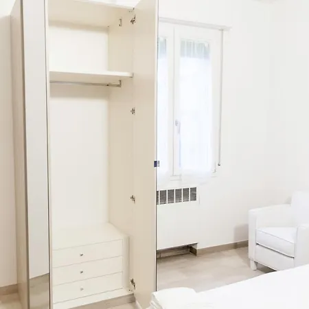 In Fiera 5 Fronte Fiera * 博洛尼亚